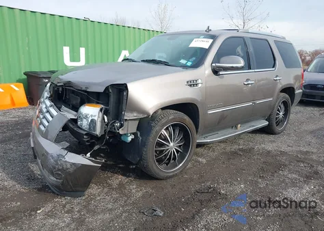 2013 Cadillac Escalade Luxury из США, поврежденный, VIN 1GYS4BEF2DR259879